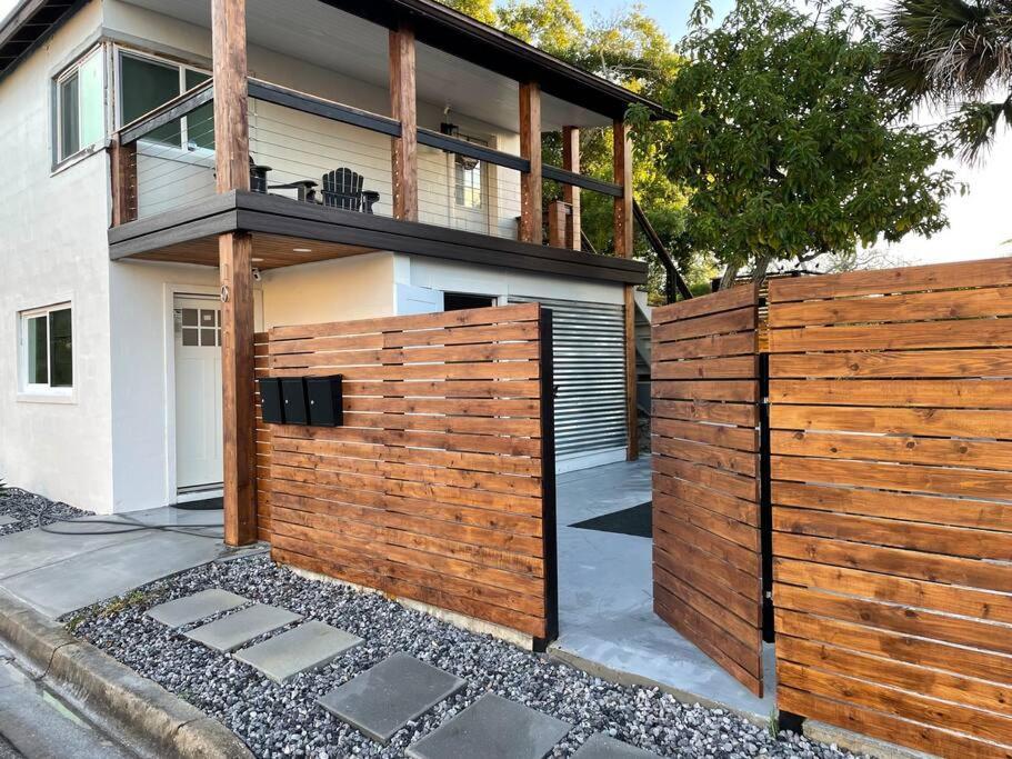 Shares View Luxury Apt Rockledge Exterior foto